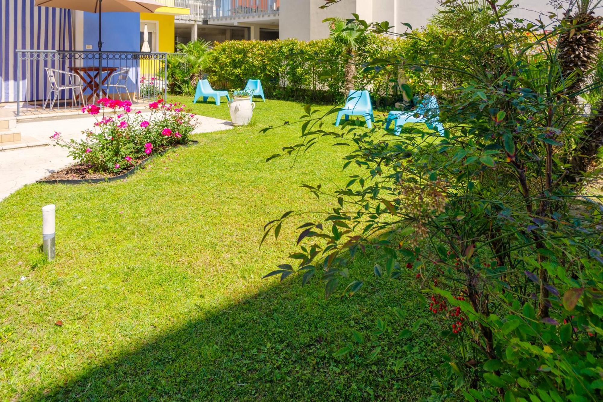 Residence Amarein Каорле Екстериор снимка