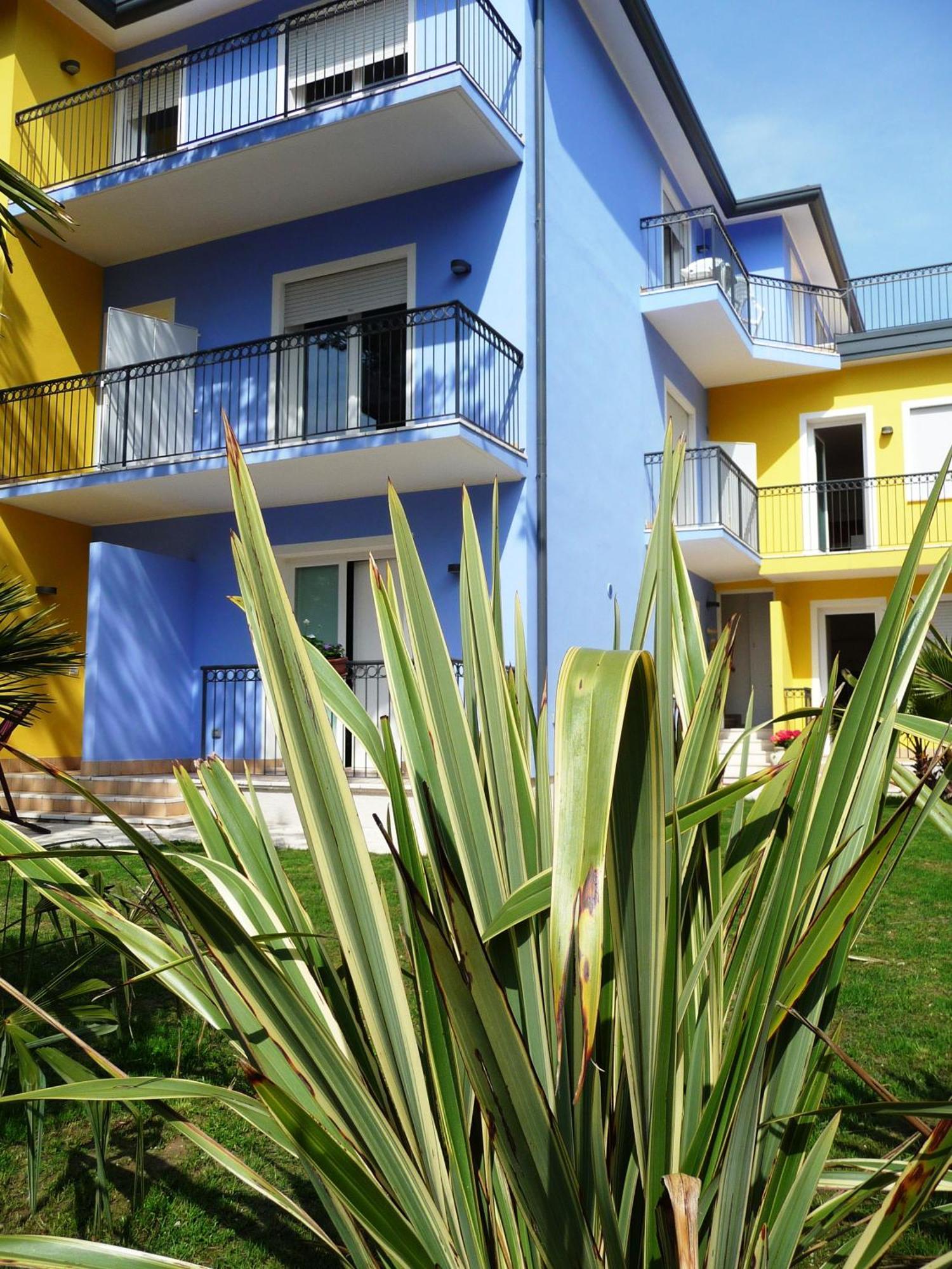 Residence Amarein Каорле Екстериор снимка