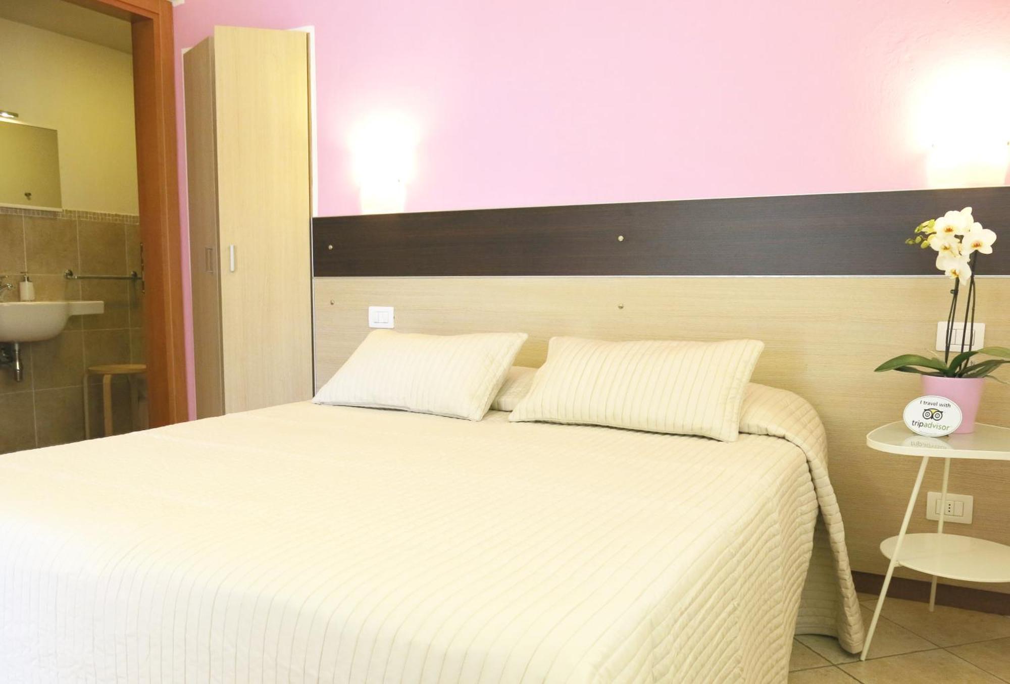 Residence Amarein Каорле Екстериор снимка
